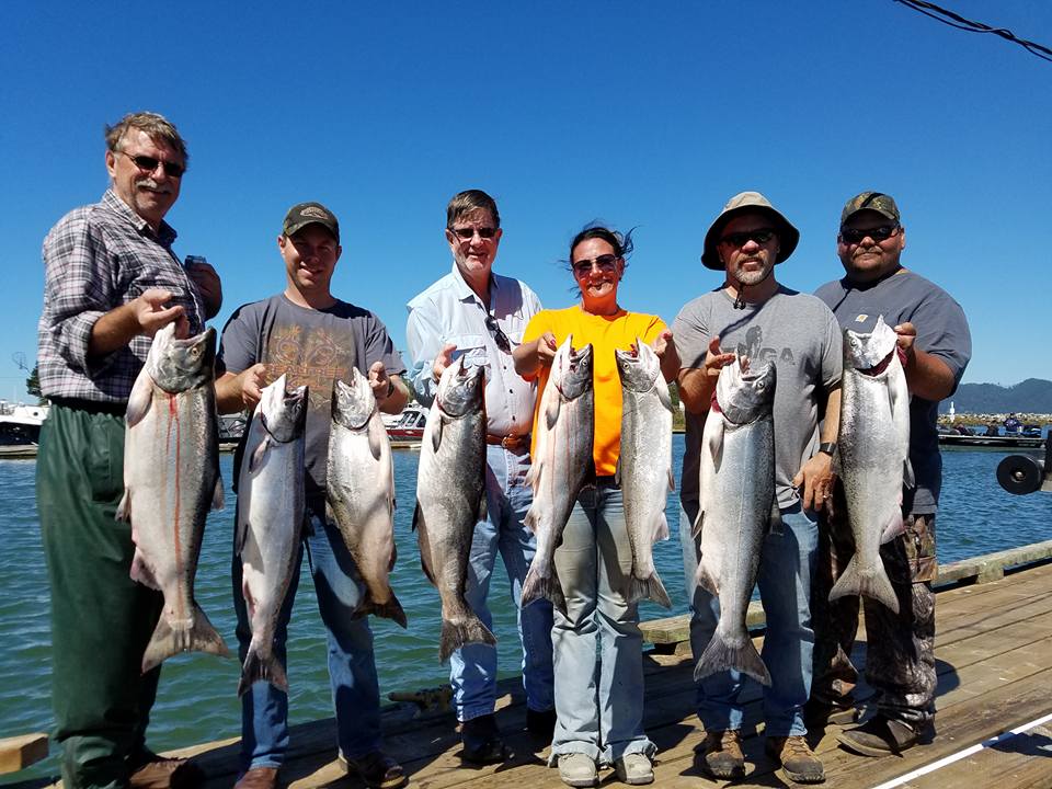 Buoy 10 Salmon Fishing STS Guide Service Buoy 10 Salmon Fishing STS Guide Service