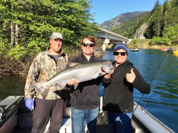 Drano Lake Fishing • STS Guide Service